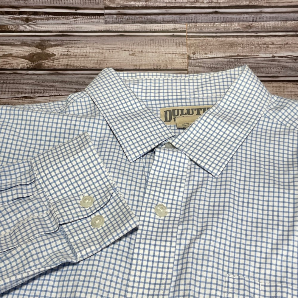 Duluth Trading Long Sleeve Button Down Shirt Stripes Blue White Mens Size XL